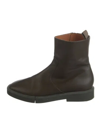 Pre-owned Robert Clergerie Leather Boots In Green