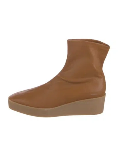 Pre-owned Robert Clergerie Leather Boots In Neutral