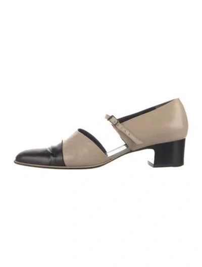 Pre-owned Robert Clergerie Leather Colorblock Pattern Pumps In Black