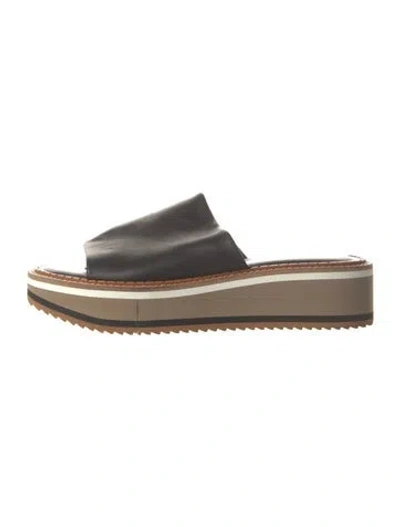 Pre-owned Robert Clergerie Leather Embroidered Accent Slides In Black