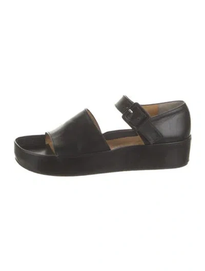 Pre-owned Robert Clergerie Leather Flats In Black