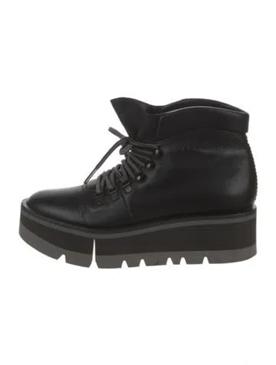 Pre-owned Robert Clergerie Leather Lace-up Boots In Black