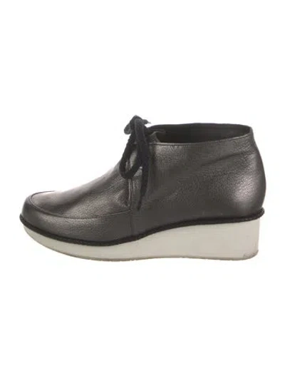 Pre-owned Robert Clergerie Leather Lace-up Boots In Gray