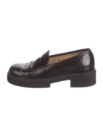 Pre-owned Robert Clergerie Leather Loafers In Brown