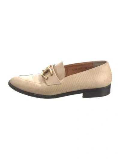 Pre-owned Robert Clergerie Leather Loafers In Neutral