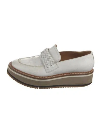 Pre-owned Robert Clergerie Leather Loafers In White