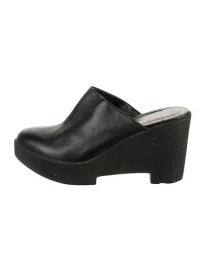 Pre-owned Robert Clergerie Leather Mules In Black