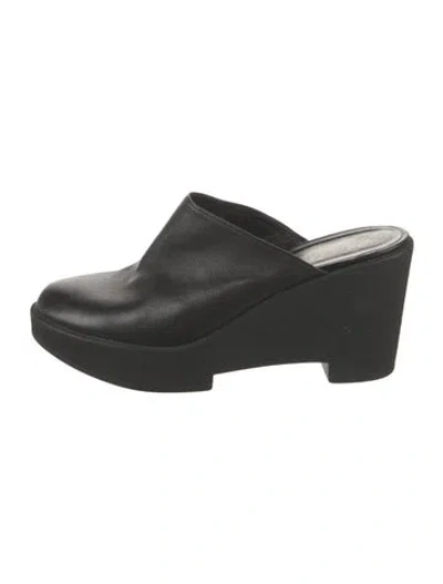 Pre-owned Robert Clergerie Leather Mules In Brown