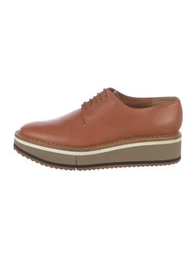Pre-owned Robert Clergerie Leather Oxfords In Neutral