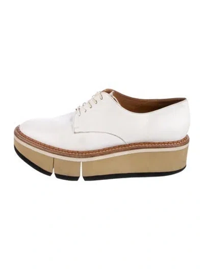 Pre-owned Robert Clergerie Leather Oxfords In White