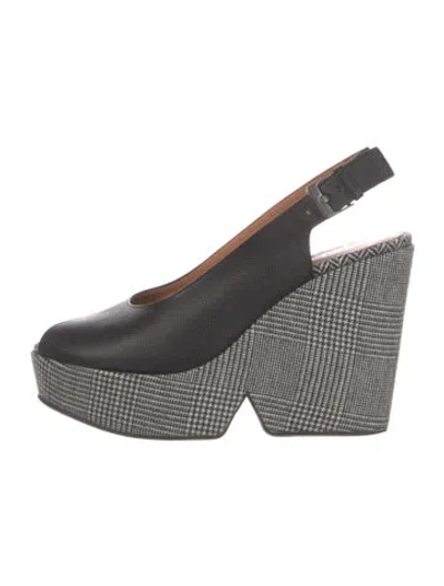 Pre-owned Robert Clergerie Leather Plaid Print Slingback Pumps In Black