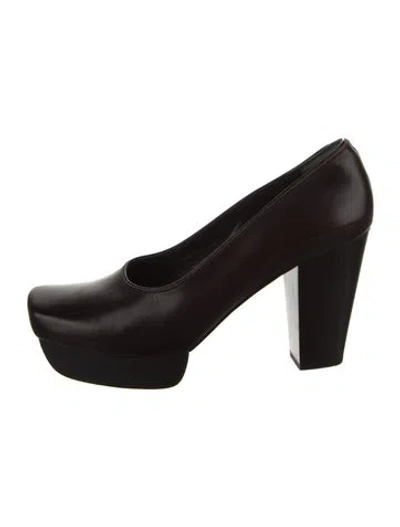 Pre-owned Robert Clergerie Leather Pumps In Black