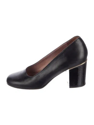 Pre-owned Robert Clergerie Leather Pumps In Black