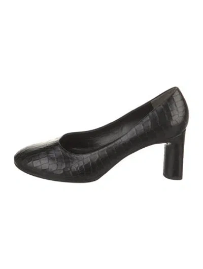 Pre-owned Robert Clergerie Leather Pumps In Black