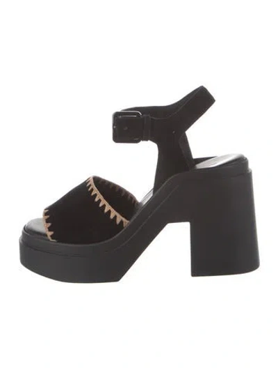 Pre-owned Robert Clergerie Leather Pumps In Black
