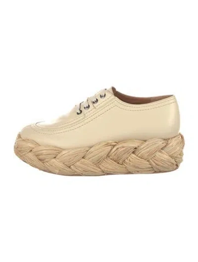 Pre-owned Robert Clergerie Leather Pumps In Neutral