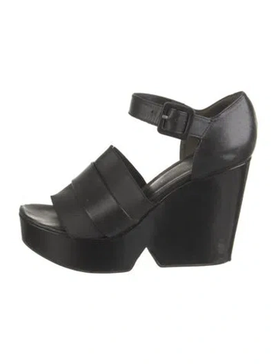 Pre-owned Robert Clergerie Leather Sandals In Black