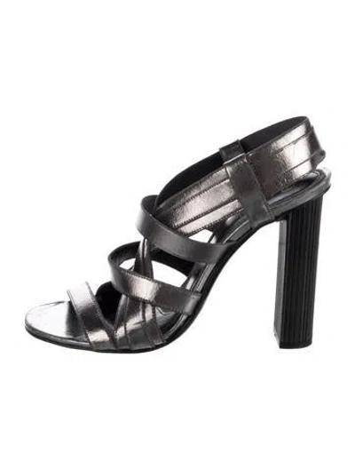 Pre-owned Robert Clergerie Leather Sandals In Gray