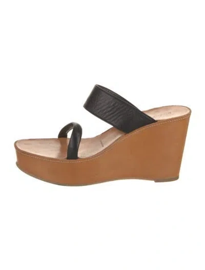 Pre-owned Robert Clergerie Leather Slides In Black