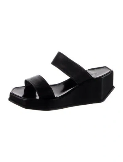 Pre-owned Robert Clergerie Leather Slides In Black