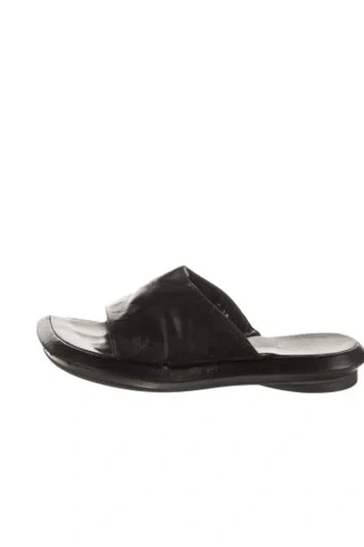 Pre-owned Robert Clergerie Leather Slides In Black