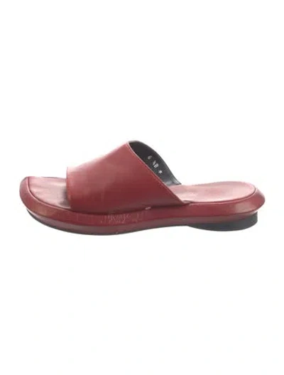 Pre-owned Robert Clergerie Leather Slides In Red