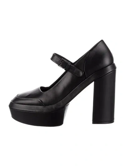 Pre-owned Robert Clergerie Leather Slingback Pumps In Black