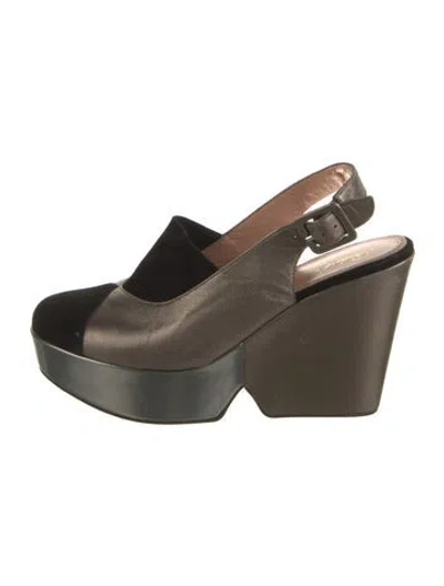 Pre-owned Robert Clergerie Leather Slingback Pumps In Multi