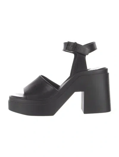 Pre-owned Robert Clergerie Leather Slingback Sandals In Black