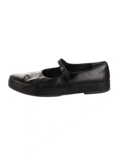 Pre-owned Robert Clergerie Leather Sneakers In Black