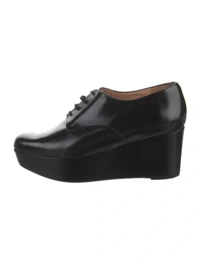 Pre-owned Robert Clergerie Patent Leather Oxfords In Black
