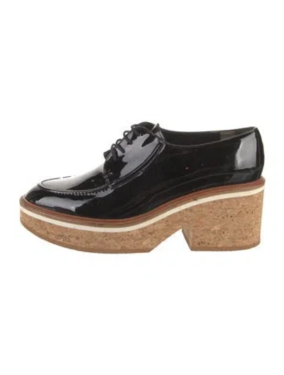 Pre-owned Robert Clergerie Patent Leather Pumps In Black
