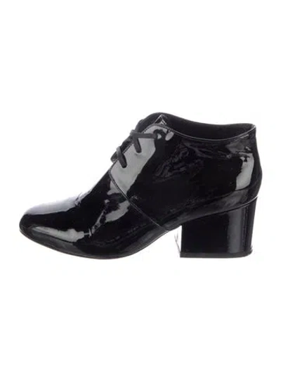 Pre-owned Robert Clergerie Patent Leather Pumps In Black