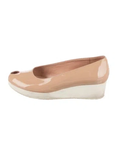 Pre-owned Robert Clergerie Patent Leather Pumps In Neutral