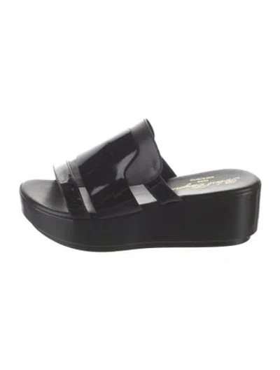 Pre-owned Robert Clergerie Patent Leather Slides In Black
