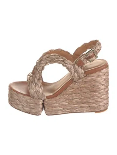 Pre-owned Robert Clergerie Raffia Espadrilles In Neutral