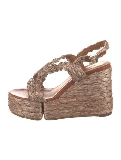 Pre-owned Robert Clergerie Raffia Espadrilles In Neutral