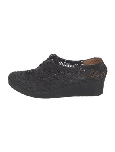 Pre-owned Robert Clergerie Raffia Oxfords In Black