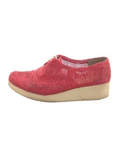 Pre-owned Robert Clergerie Raffia Patterned Pumps In Red