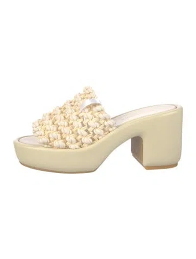 Pre-owned Robert Clergerie Raffia Slides In Neutral