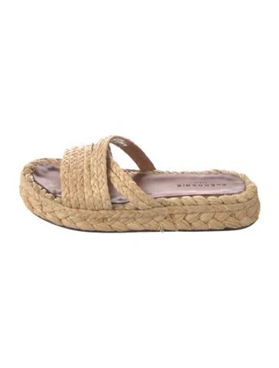 Pre-owned Robert Clergerie Raffia Slides In Neutral