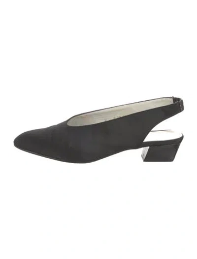 Pre-owned Robert Clergerie Satin Slingback Pumps In Black