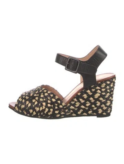 Pre-owned Robert Clergerie Straw Patterned Pumps In Black/neutrals