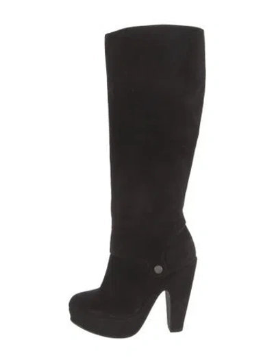 Pre-owned Robert Clergerie Suede Boots In Black
