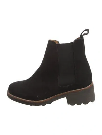 Pre-owned Robert Clergerie Suede Chelsea Boots In Black