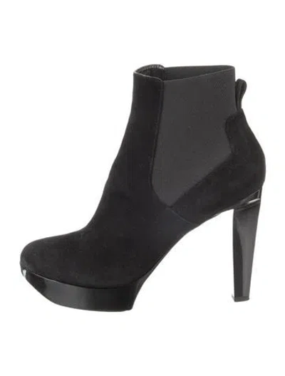 Pre-owned Robert Clergerie Suede Chelsea Boots In Black