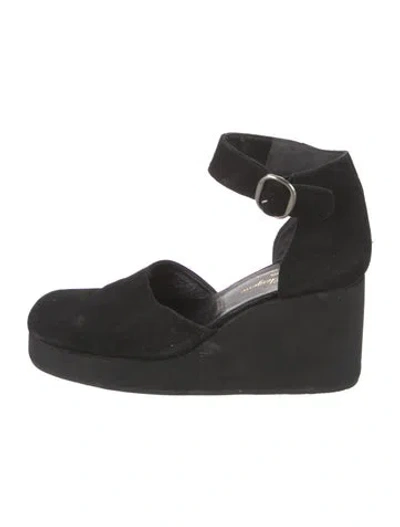 Pre-owned Robert Clergerie Suede D'orsay Pumps In Black