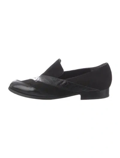 Pre-owned Robert Clergerie Suede Loafers In Black