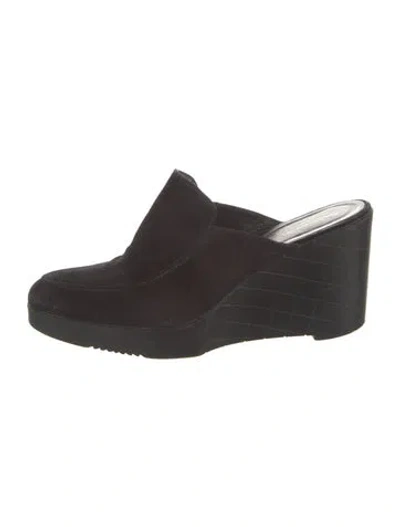 Pre-owned Robert Clergerie Suede Mules In Black