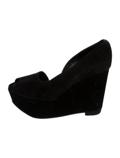 Pre-owned Robert Clergerie Suede Pumps In Black